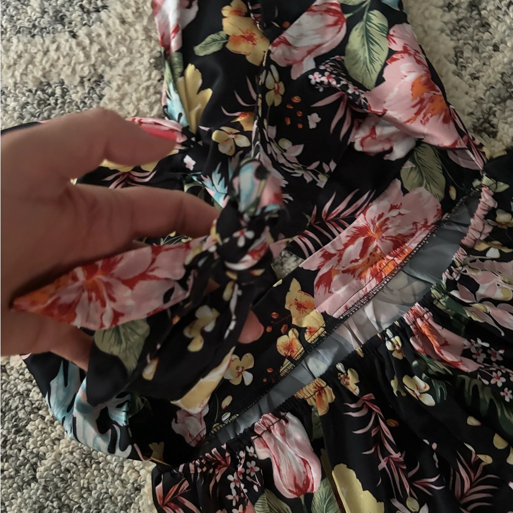 Cupshe Black Pink Backless Tie Front Sundress - Picture 4 of 7